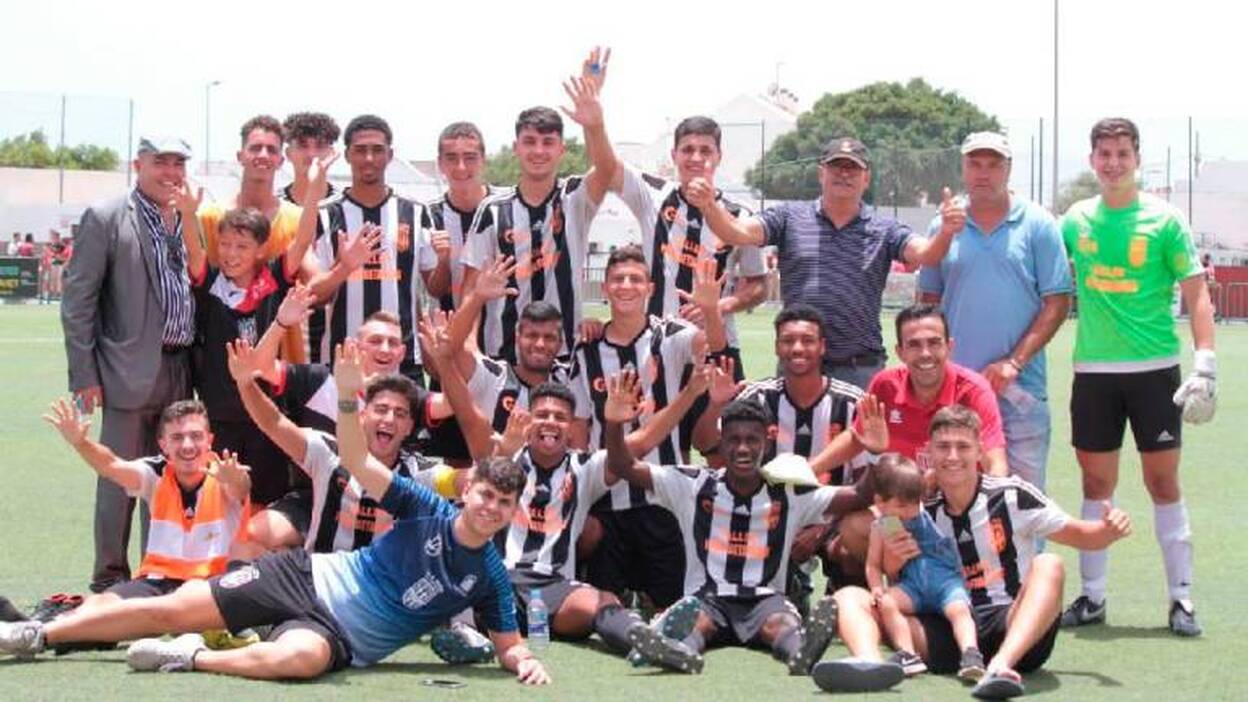 El Peña de la Amistad quiere hacer historia