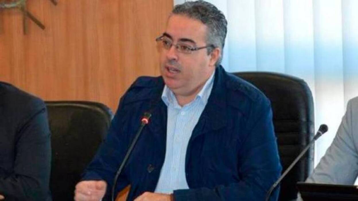 El juez archiva la causa contra Rafael Caballero por intrusismo