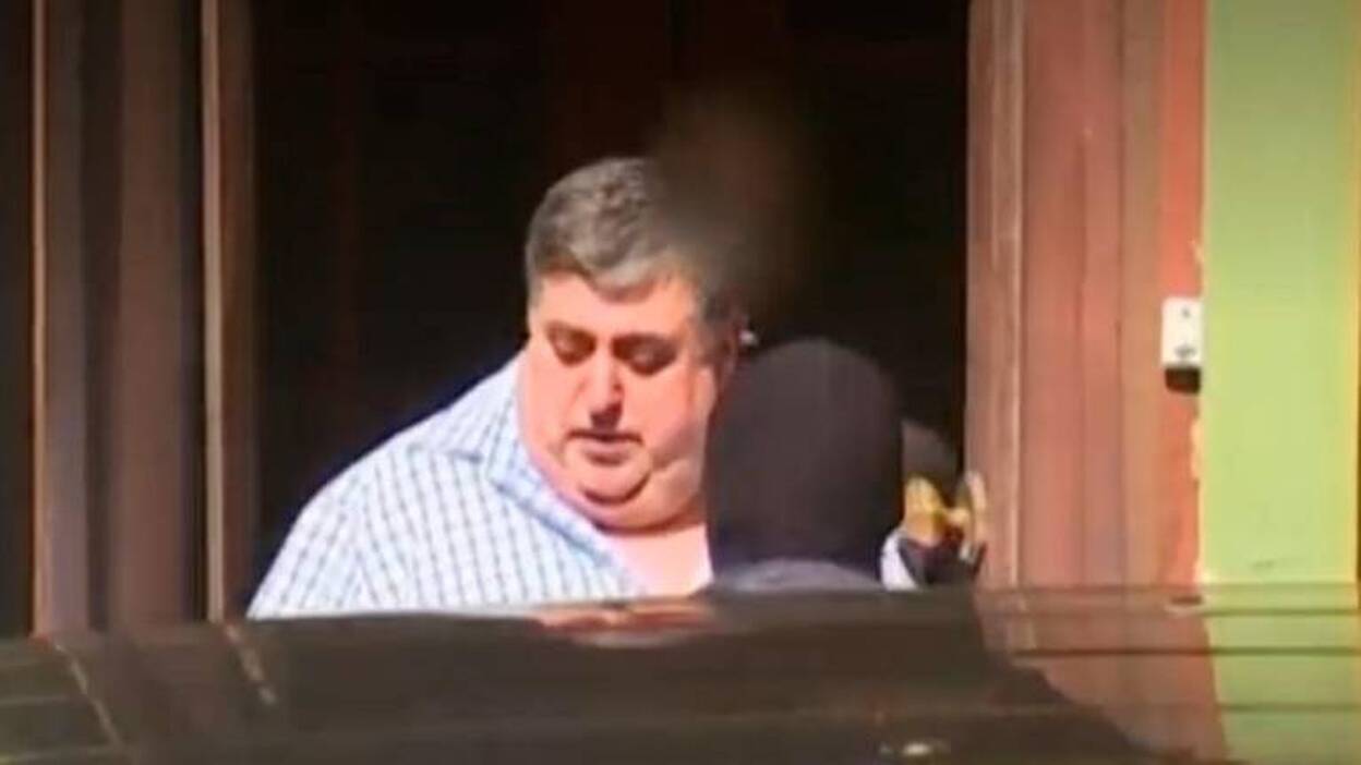 Condenan a tres años a Evaristo González por estafa y testigo falso