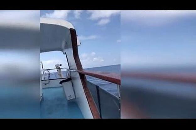 Pánico en un ferry que casi choca con otro barco
