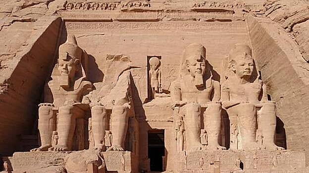 Abu Simbel es una de las mágicas ruinas del sur de Egipto.