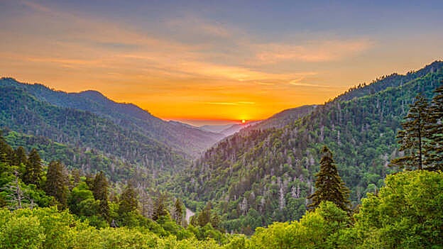 Puesta de sol en Newfound Gap, en las Great Smoky Mountains, EE UU