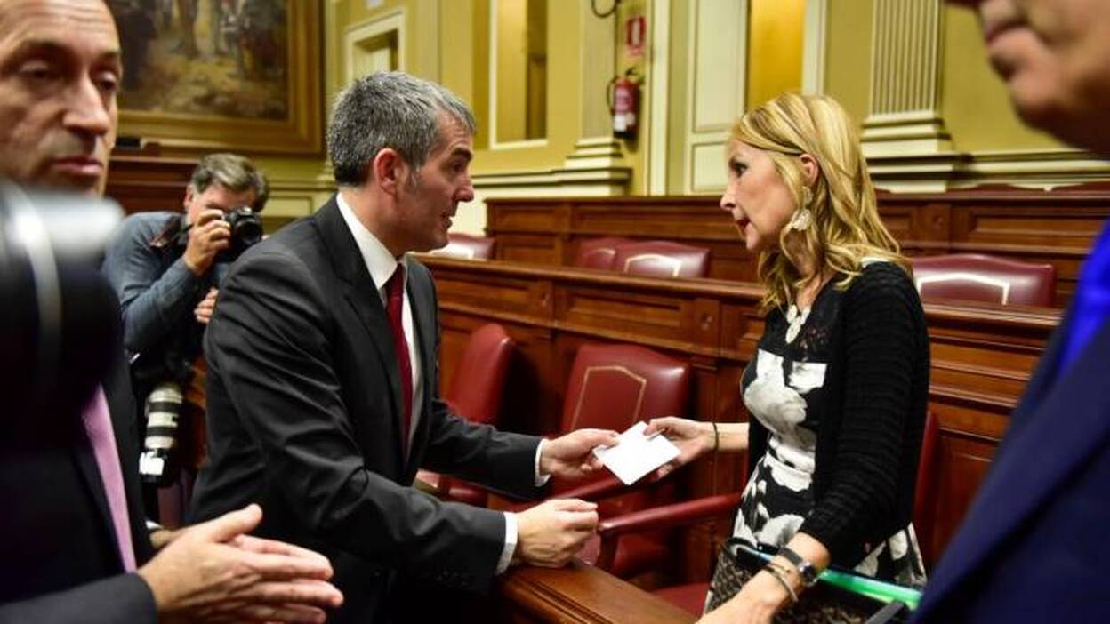 El PP canario se plantó ante la oferta de CC y la presión de Soria