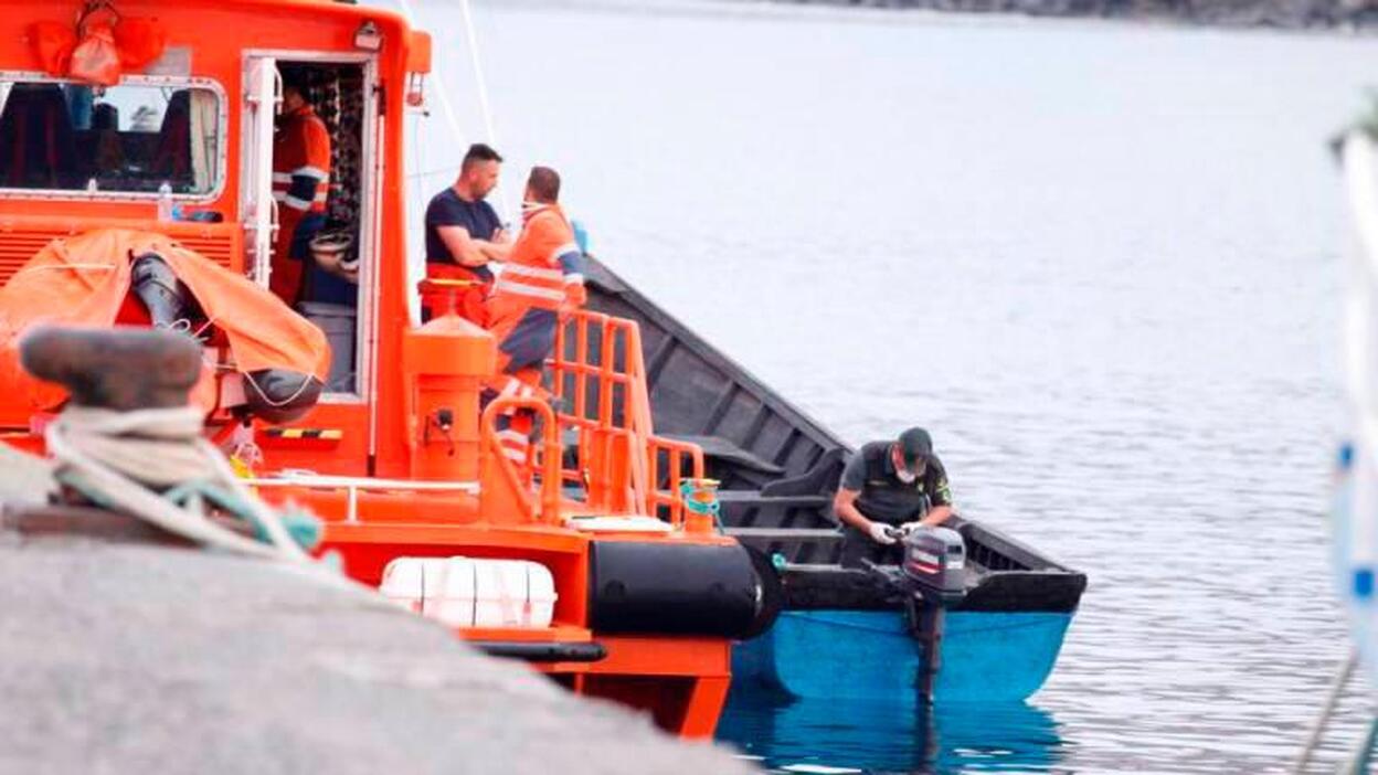 Llega de madrugada una patera a Arguineguín