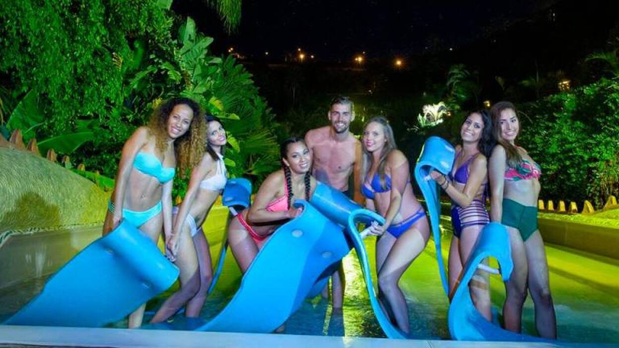 Vuelven las noches mágicas a Siam Park