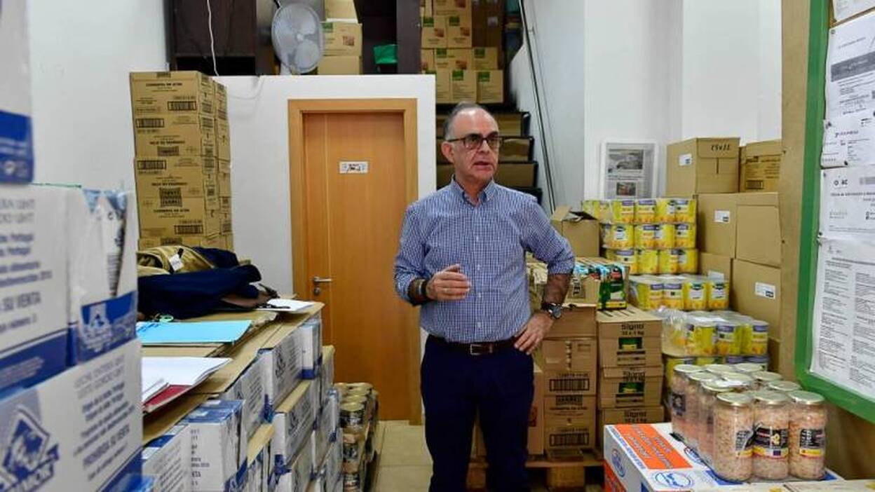 Avesar, sin alternativa para el reparto de alimentos en Arenales