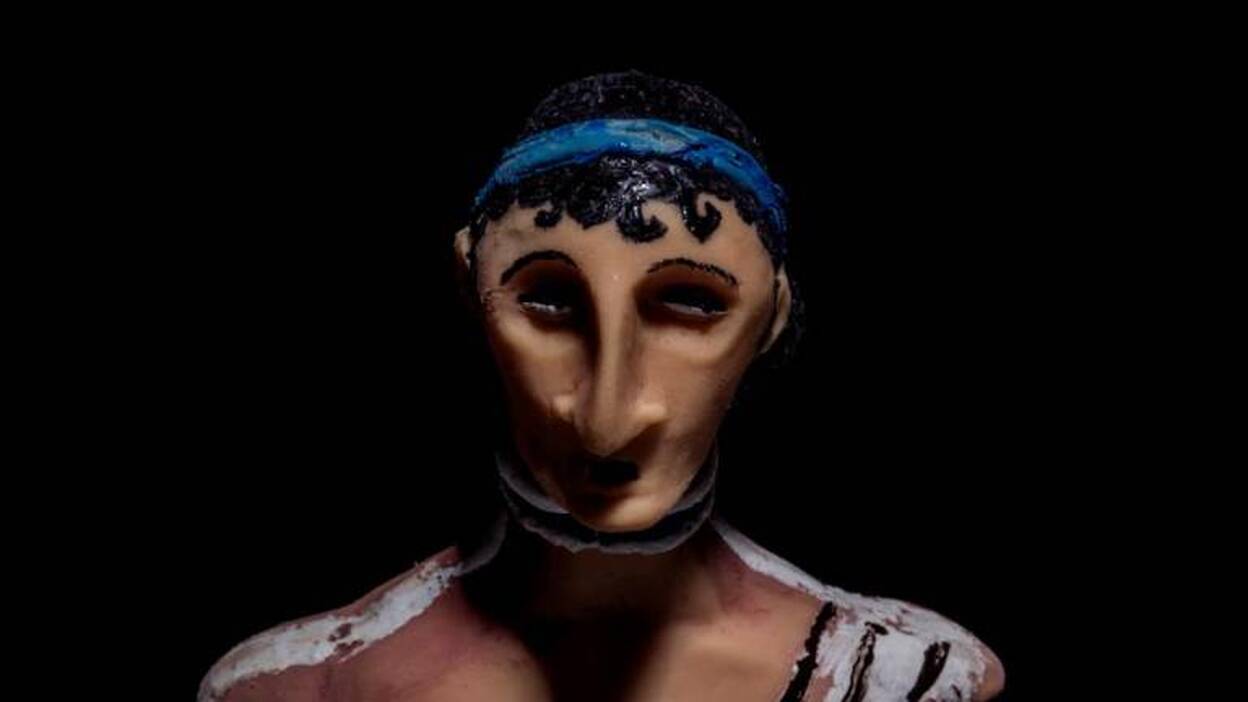 El ‘Minotauro’ revive hecho de silicona