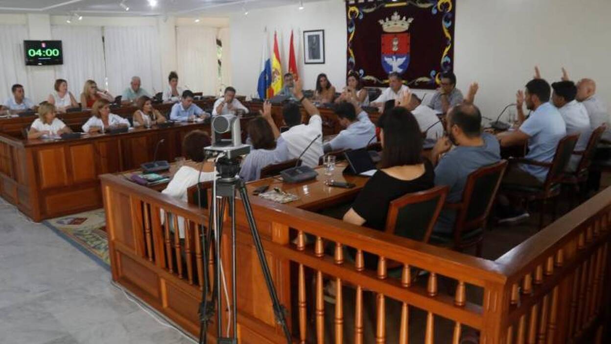 Arrecife licita por dos millones de euros la ayuda a domicilio