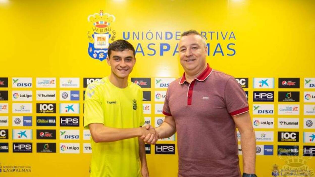 La UD Las Palmas ‘ficha’ a Pedri, 16 años, con cláusula de 30 millones