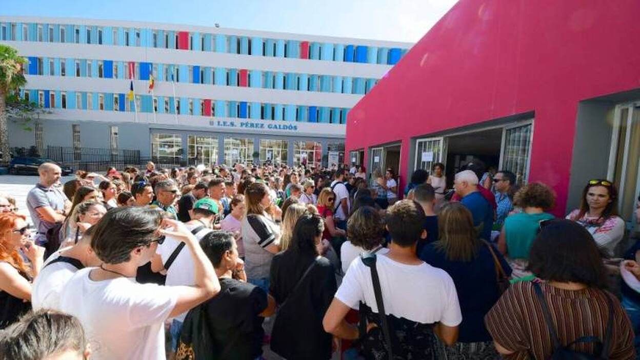 Los maestros interinos sin plaza se movilizan