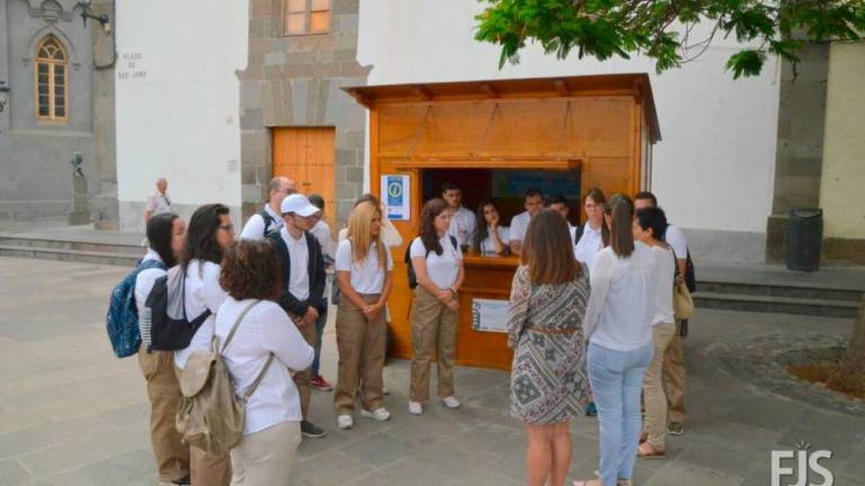 El personal de convenio y PFAE aún no ha cobrado