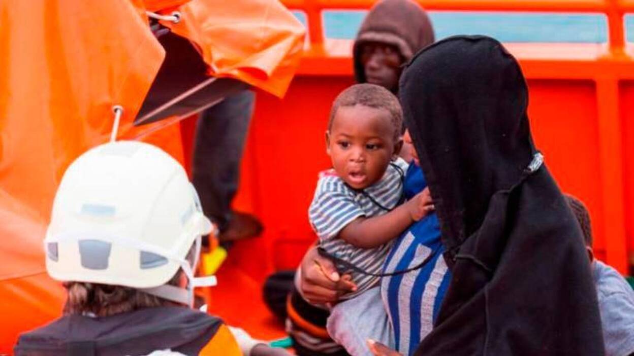 Ocho pateras en una semana