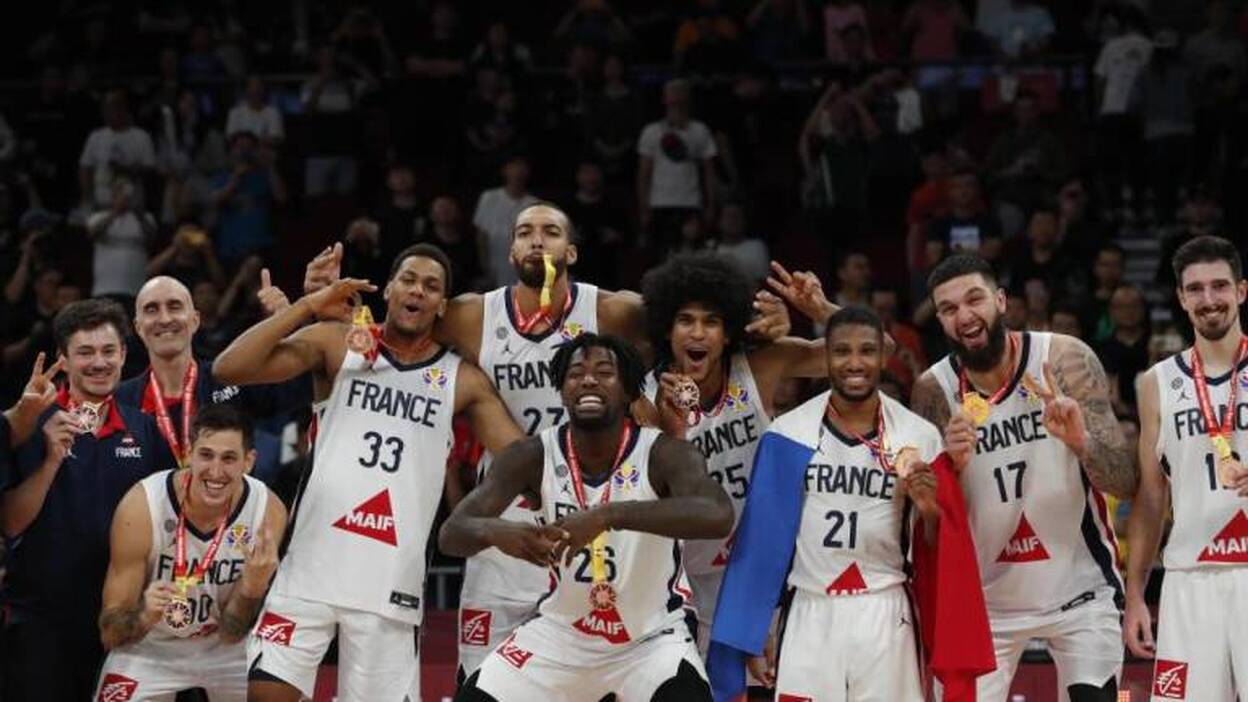 Francia remonta ante Australia y revalida el bronce (67-59)