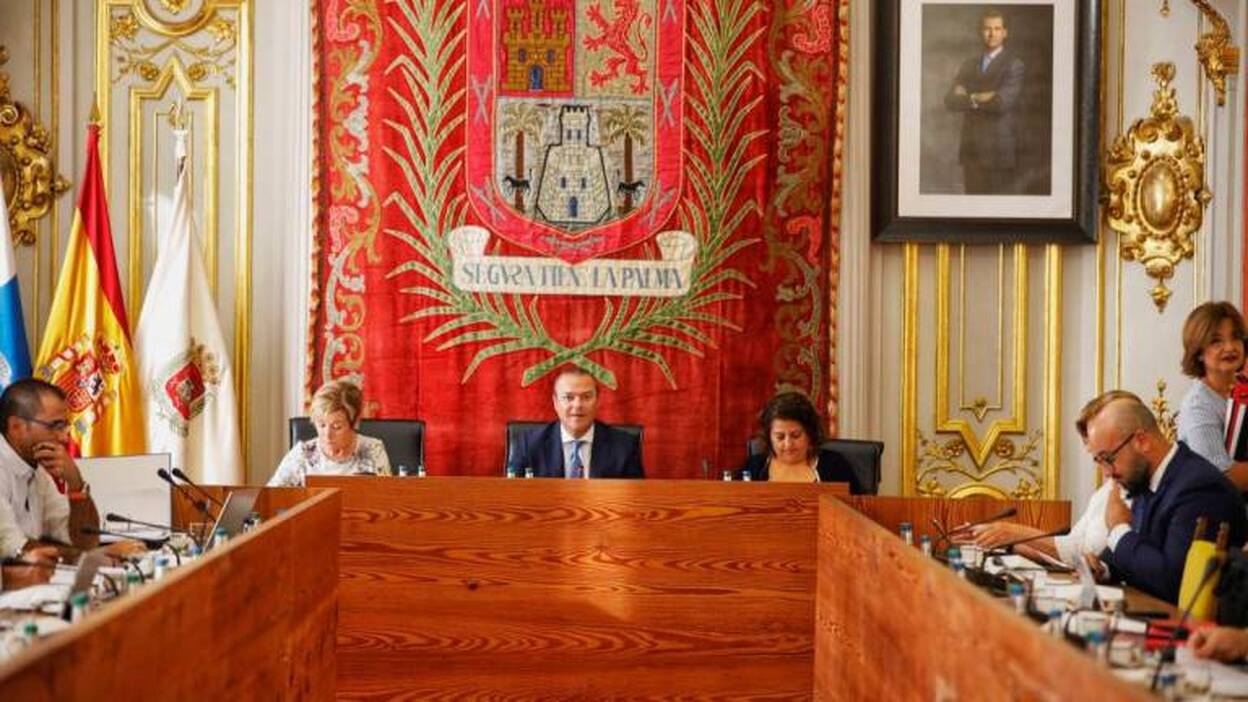 El tripartito dice que no aplicará el copago en la ayuda a domicilio