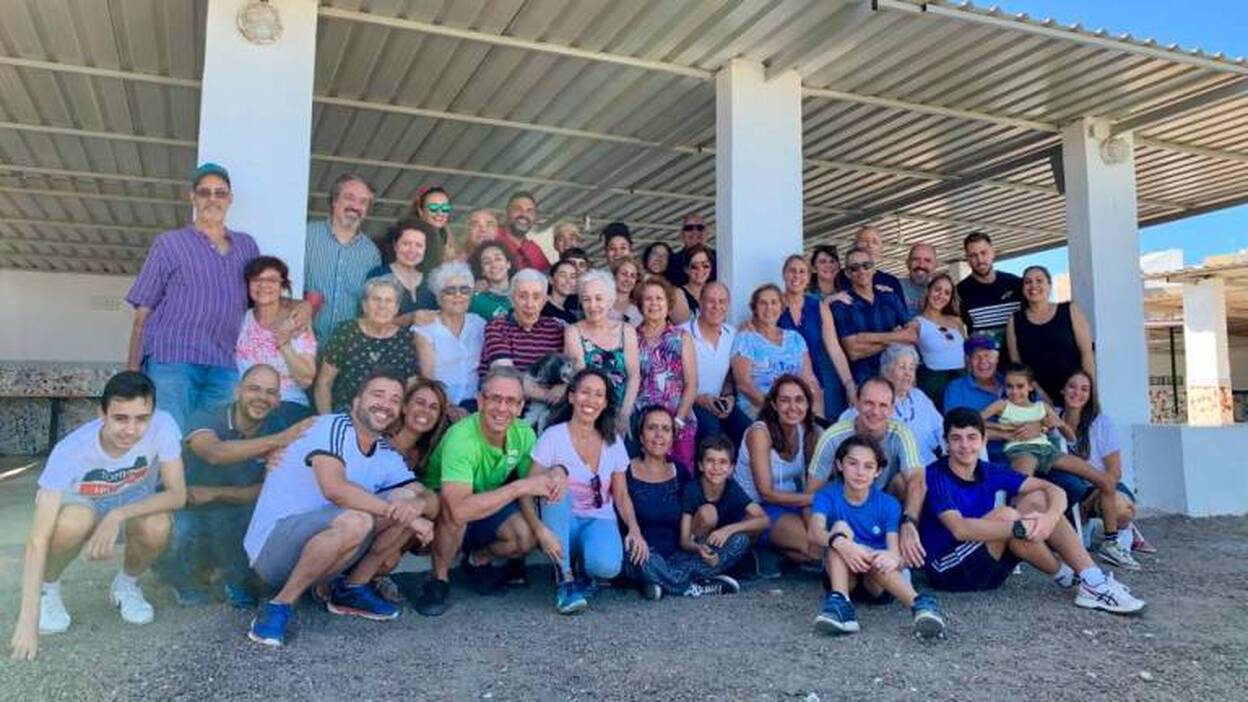 Fiesta por los 80 años de Francisco Fajardo