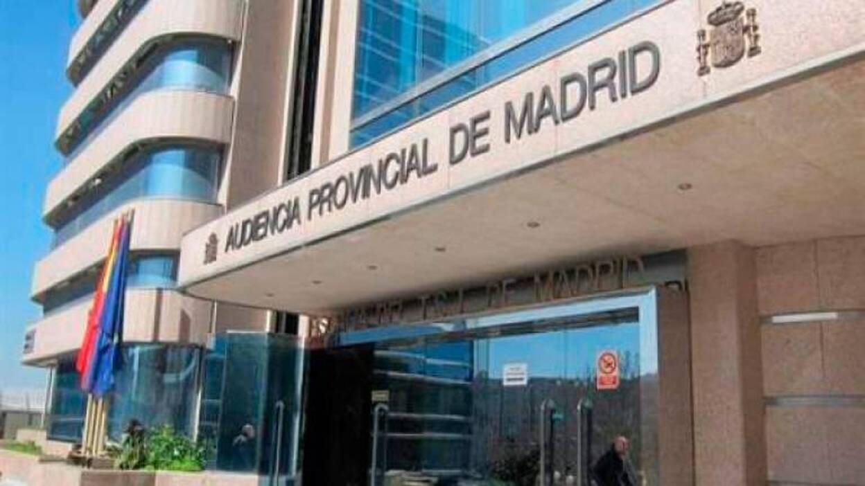 Intentó matar a martillazos a su mujer