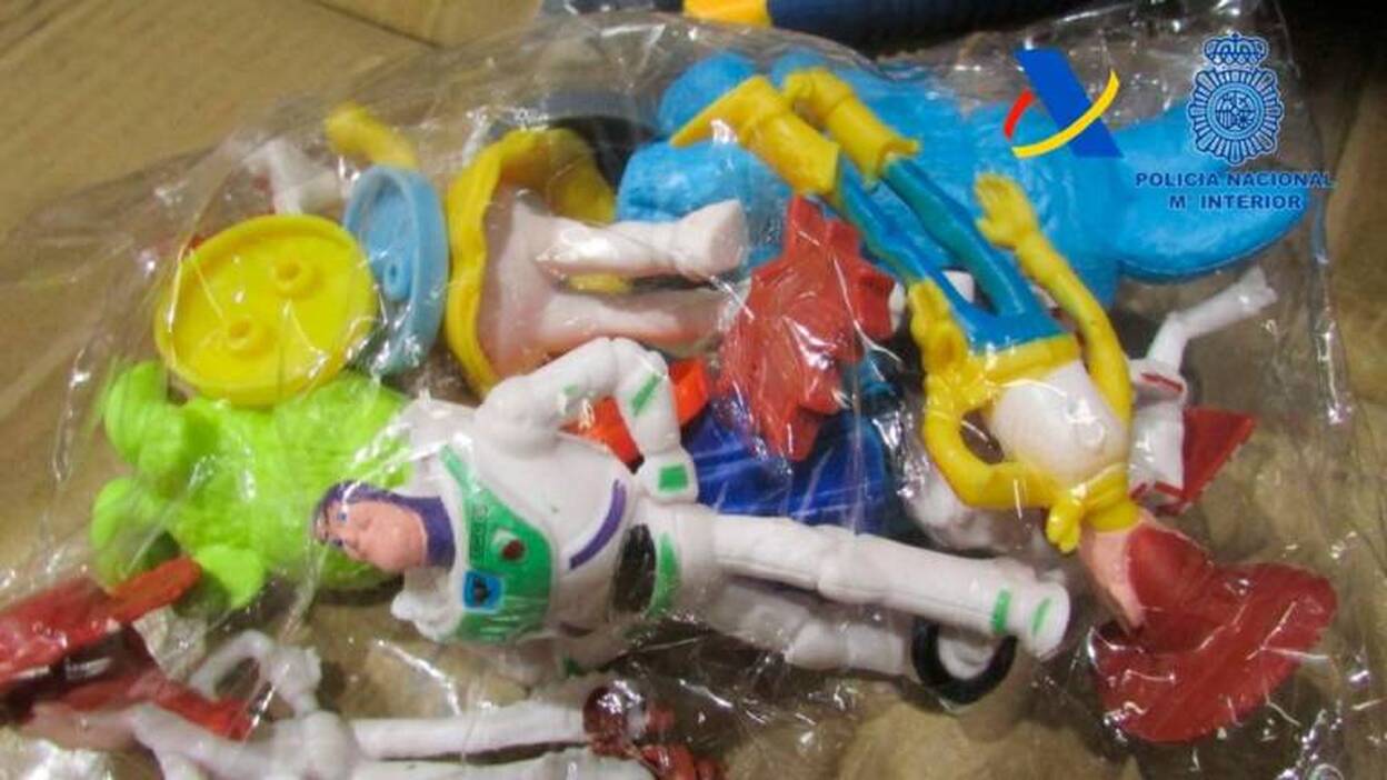 Intervenidos 65.000 juguetes falsificados en Fuenlabrada