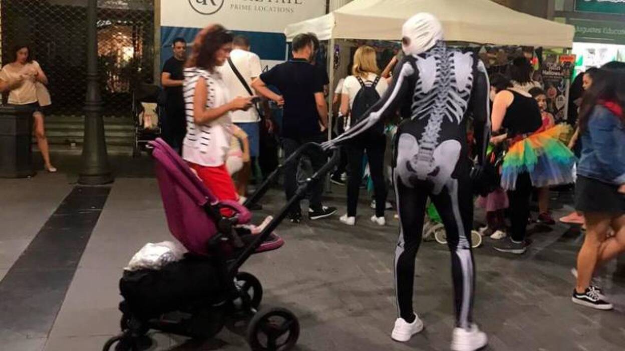 Triana se viste de Halloween