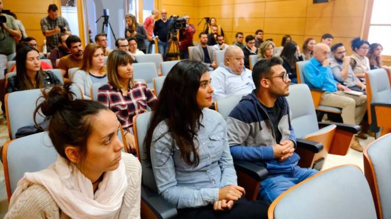 El Cabildo saca del desempleo a 33 personas durante doce meses