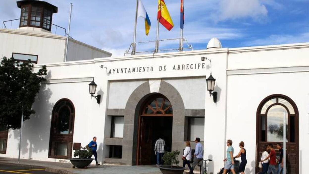 El Consistorio de Arrecife recupera  el aguinaldo para sus trabajadores