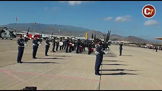 Honores desde el cielo a la Virgen de Loreto