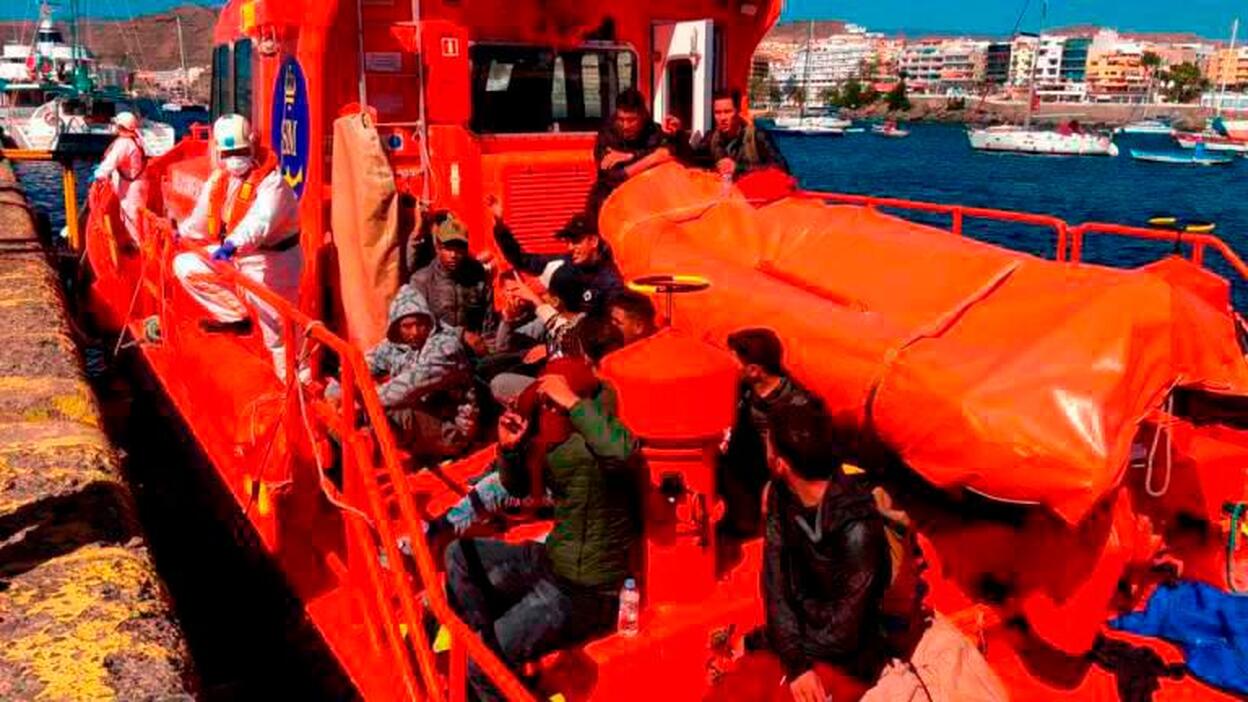 Llega otra patera con 15 personas a Gran Canaria