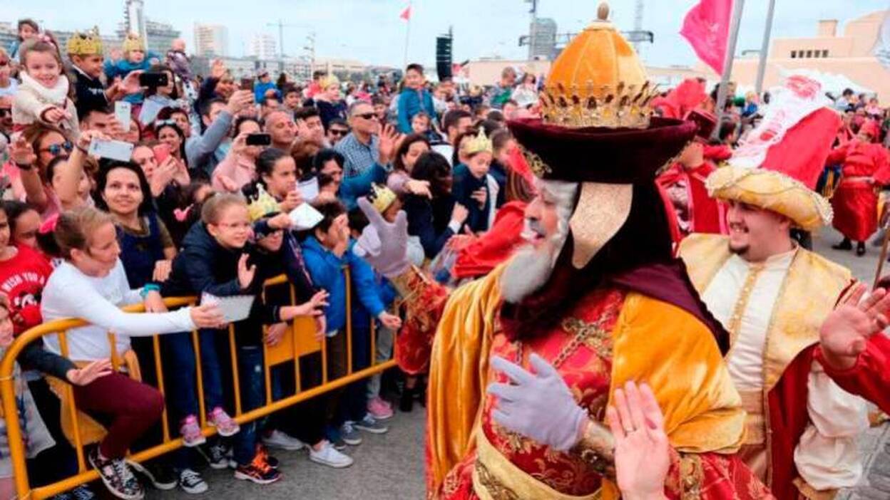 Los Reyes regalan la panza de burro