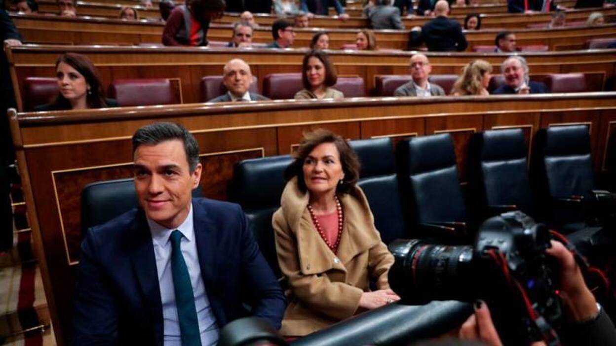 Pedro Sánchez encara confiado una investidura ajustada