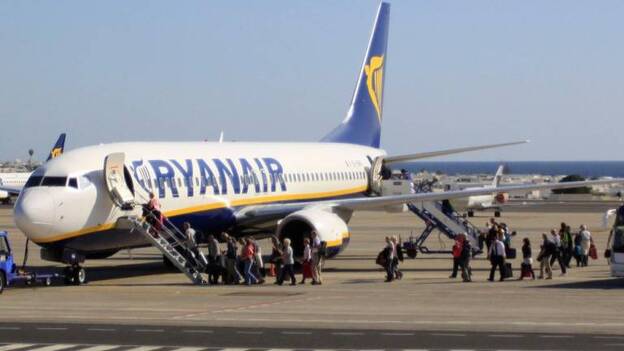 Ryanair da el portazo en Canarias