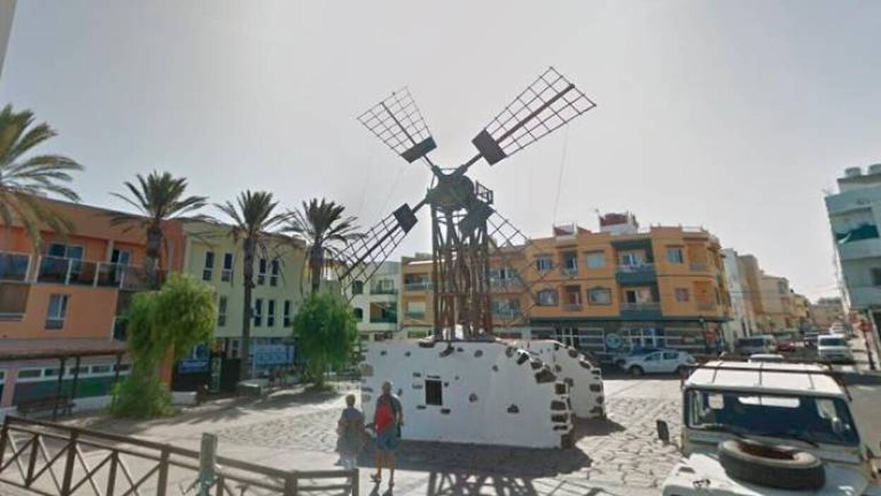 Herido grave tras precipitarse desde un primer piso en Fuerteventura