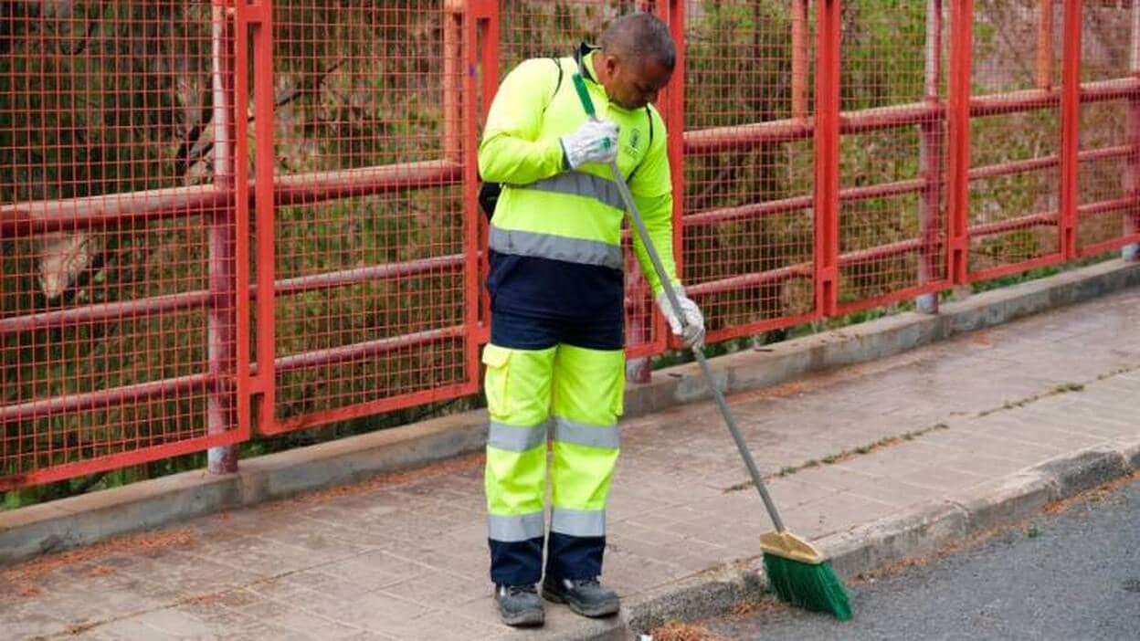 Limpieza despide a fin de mes a los 187 trabajadores prorrogados hace días