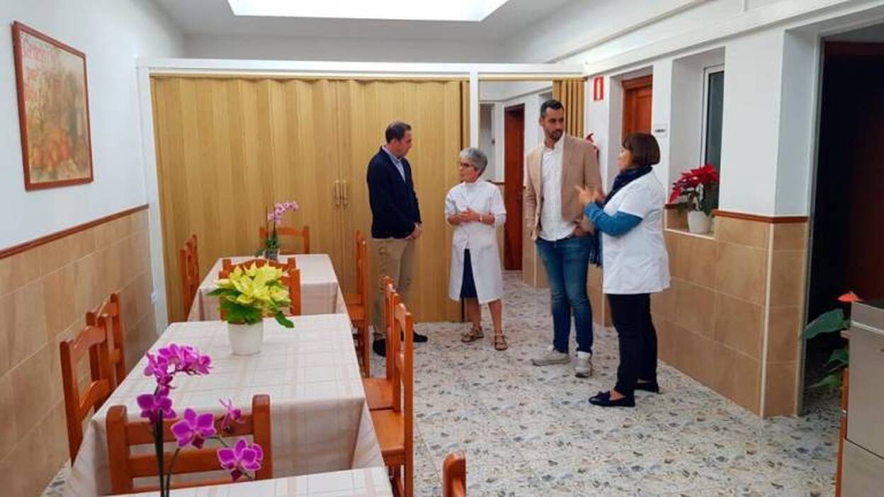 Las Hijas de la Caridad atienden a 120 indigentes en el último año