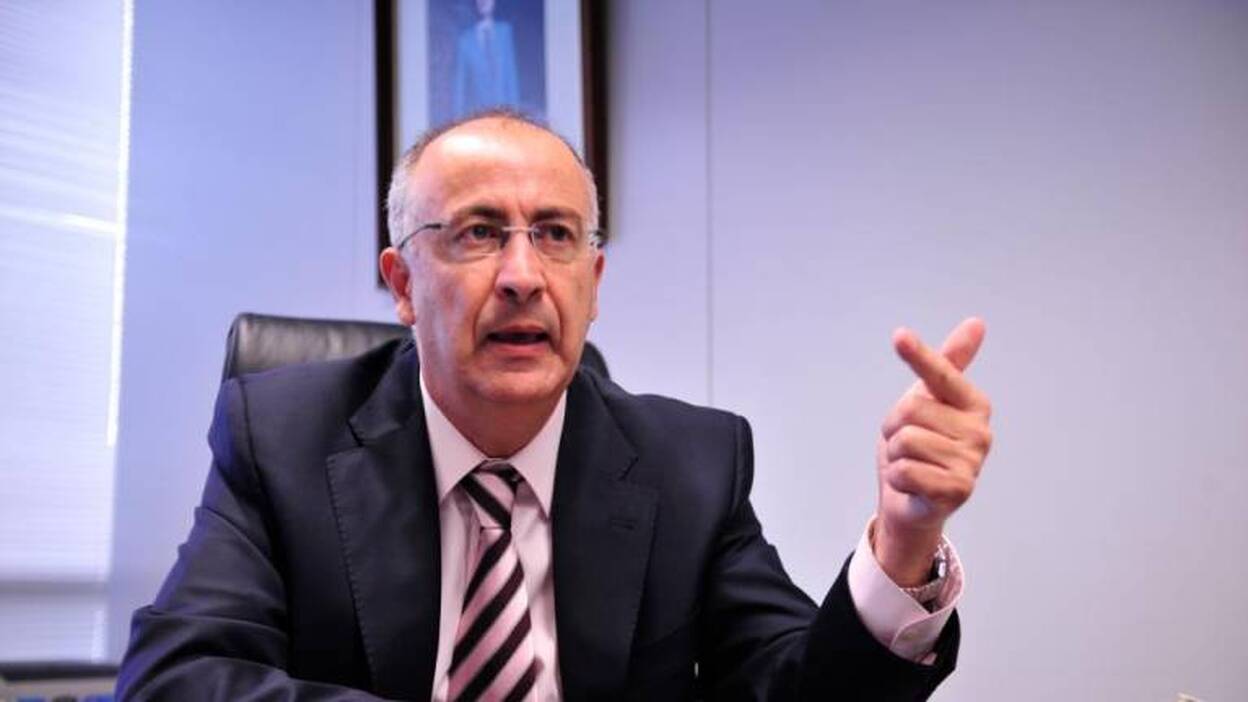 Spínola regresa a la política de la mano de Darias