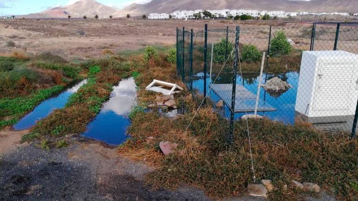 Ciudadanos pide atajar los vertidos fecales de Playa Blanca