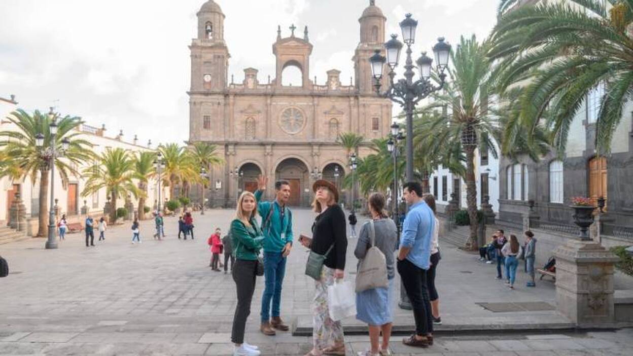 Periodistas británicos conocen los atractivos de la capital como destino turístico