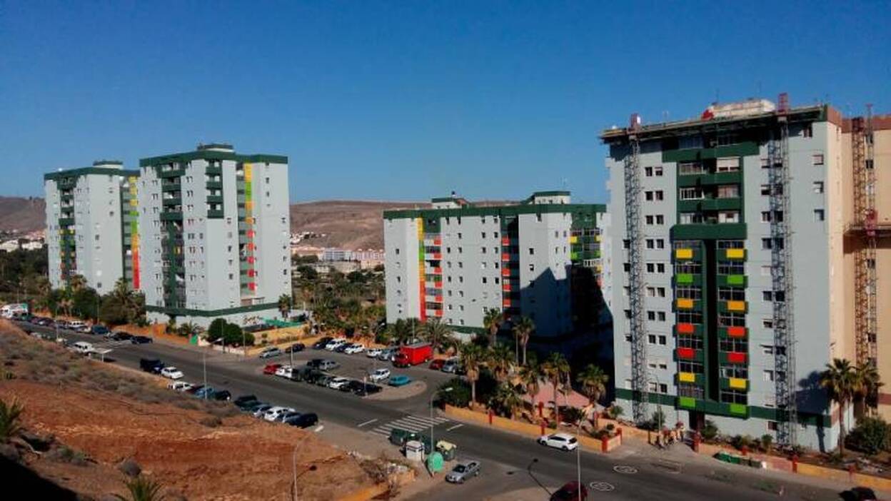 Un obrero herido al caerse de un andamio en Jinámar