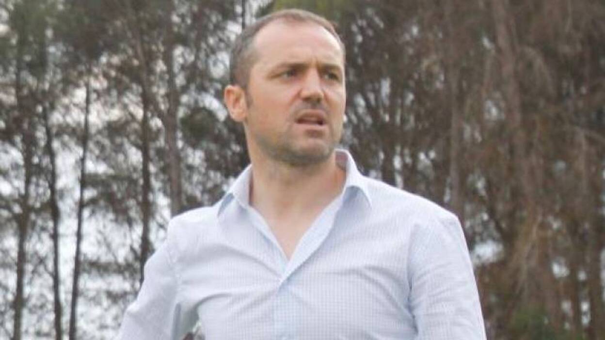 Helguera llega con plenos poderes y contrato hasta 2023