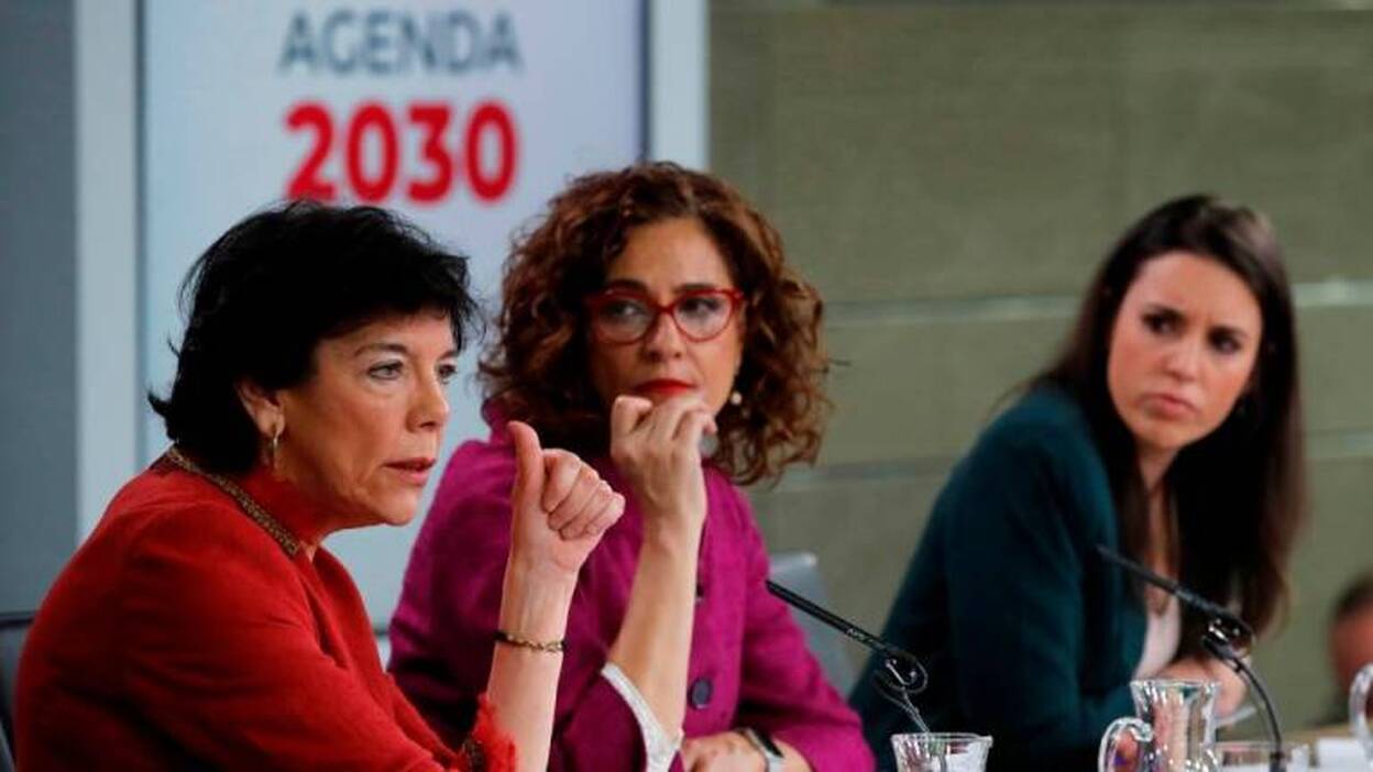 La ‘ley Celaá’ quita peso a la Religión y la concertada