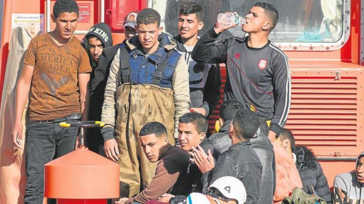 Canarias contrata un nuevo centro para atender a menores extranjeros