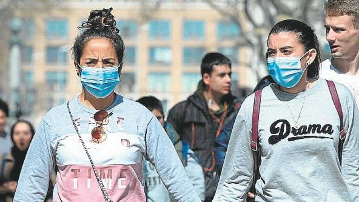 China da por superado el pico de contagios