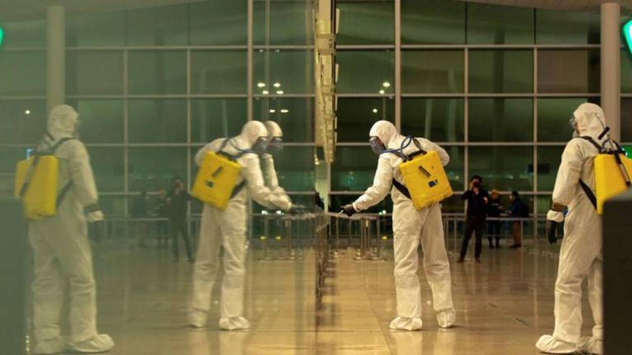 800 fallecidos y más de 17.000 afectados en la ascensión al pico de contagios