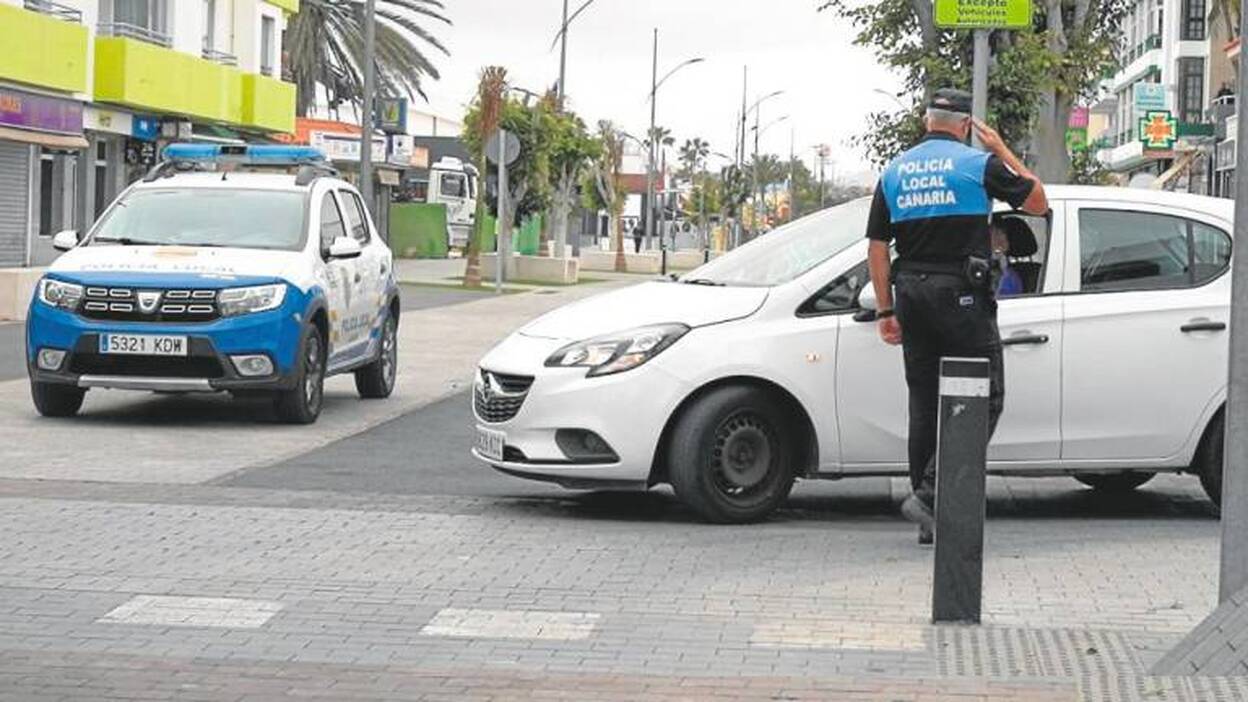 Récord de multas en  La Oliva: 19 personas en la calle sin motivo