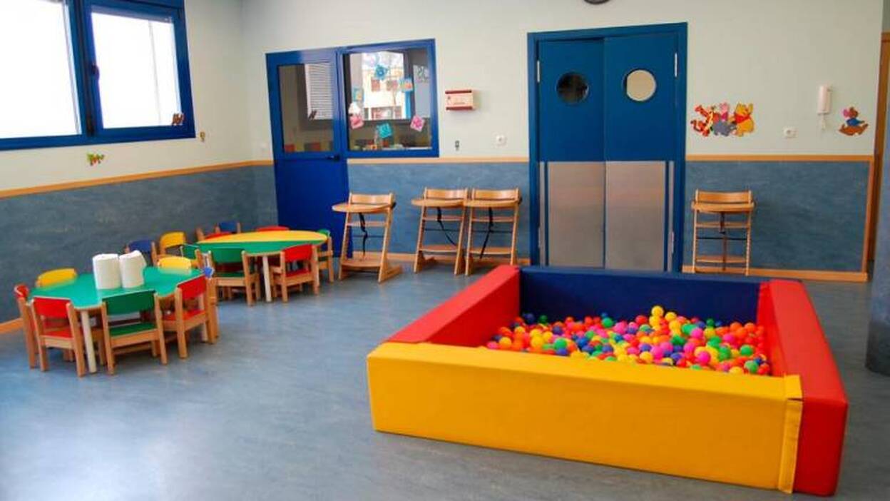 Pájara suspende el abono de las tasas de las guarderías