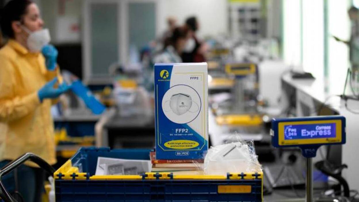 Más de un millón de mascarillas para transportistas