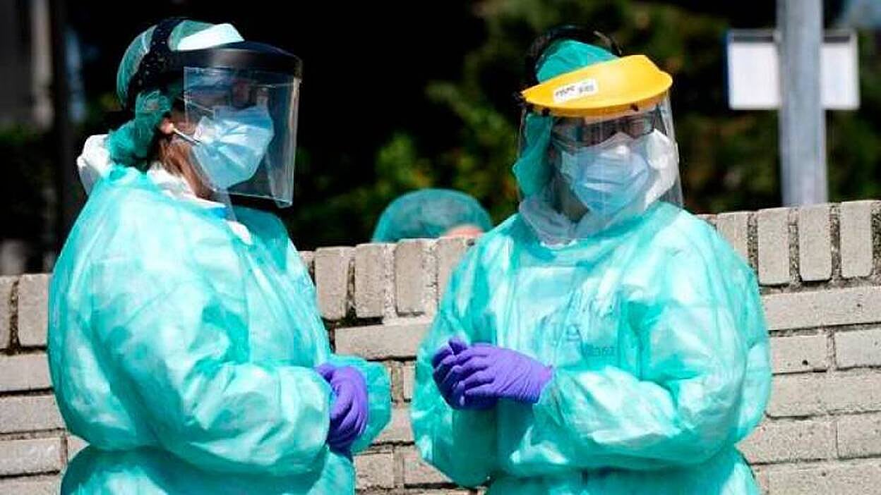 Caen las muertes por coronavirus a 517 en las ultimas 24 horas en España