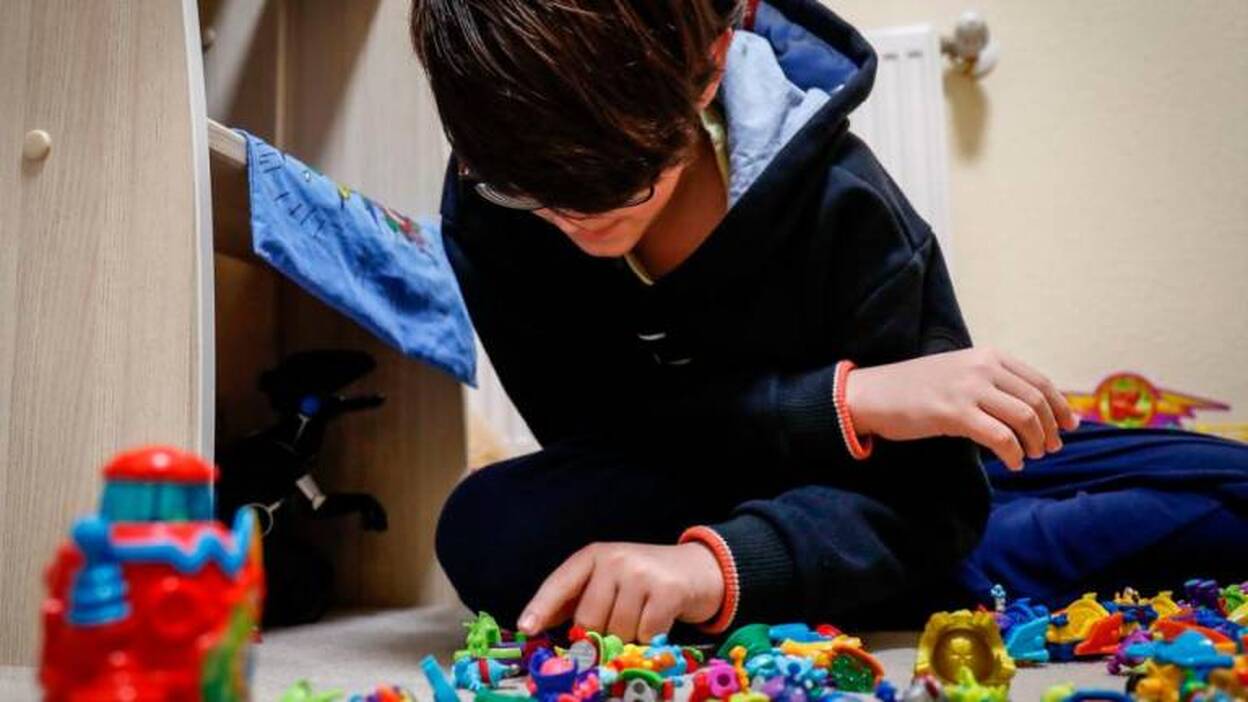 Otro lío con los niños: excluyen a los de 14 años de los paseos