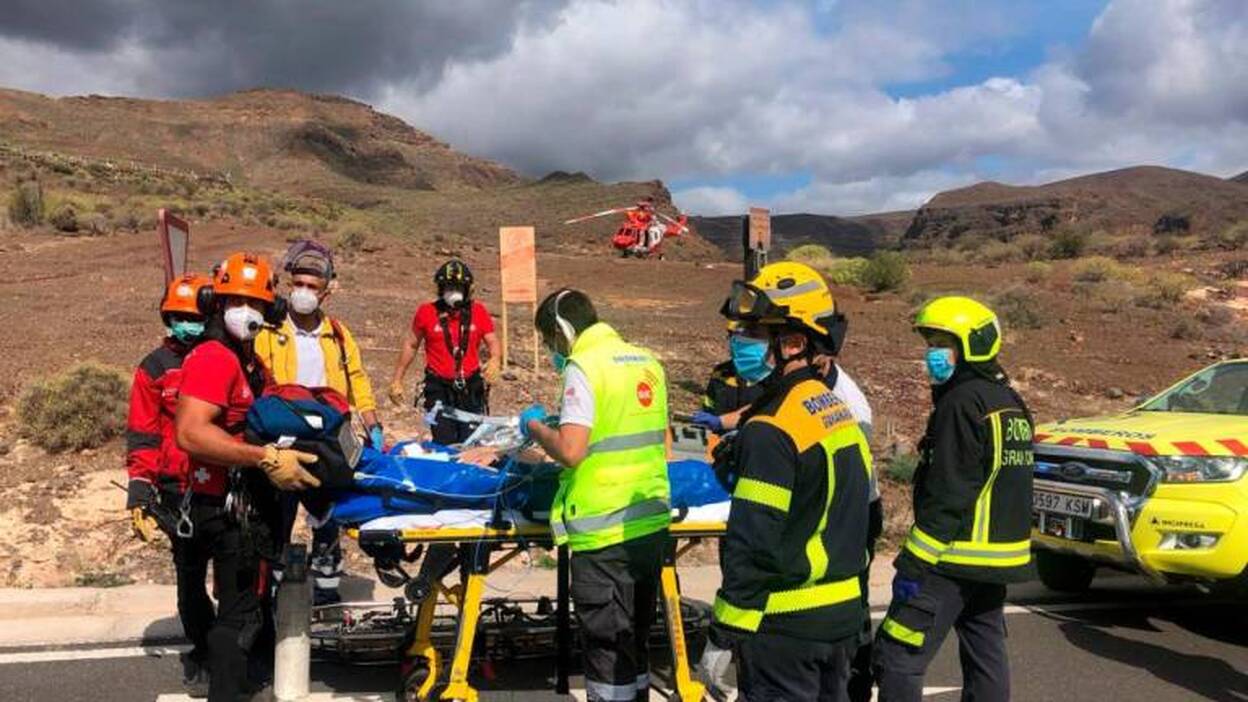 Herido al caer por un desnivel con su bicicleta