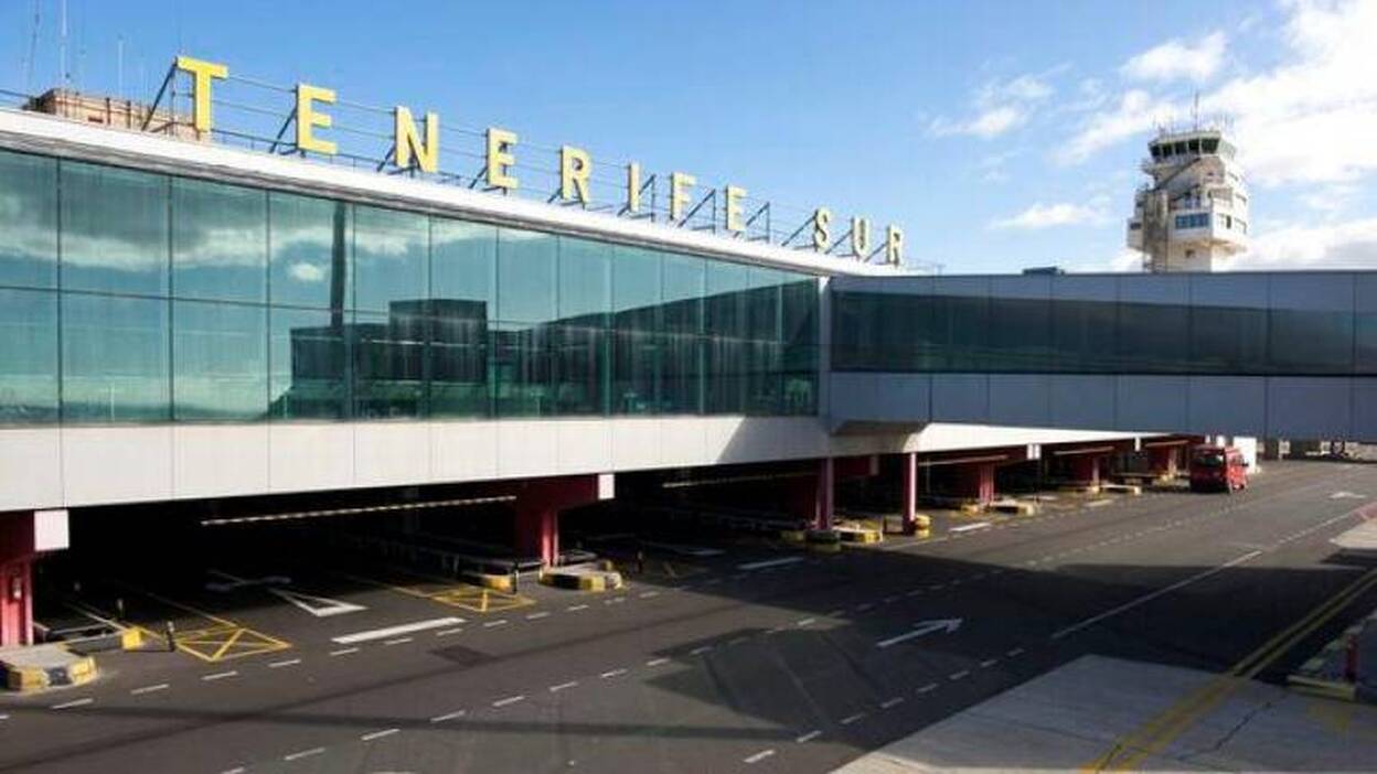Piden que Tenerife Sur tenga vuelos internacionales