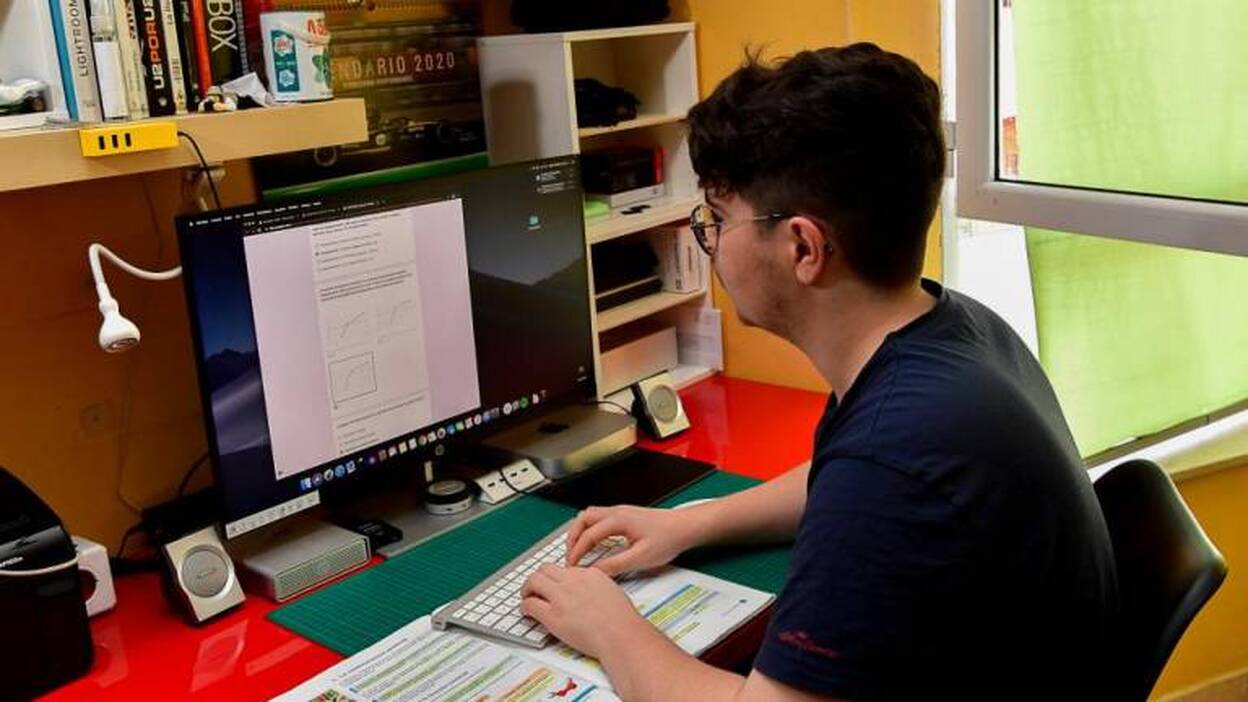 Los alumnos que cambian de ciclo educativo volverán a las aulas el 3 de junio