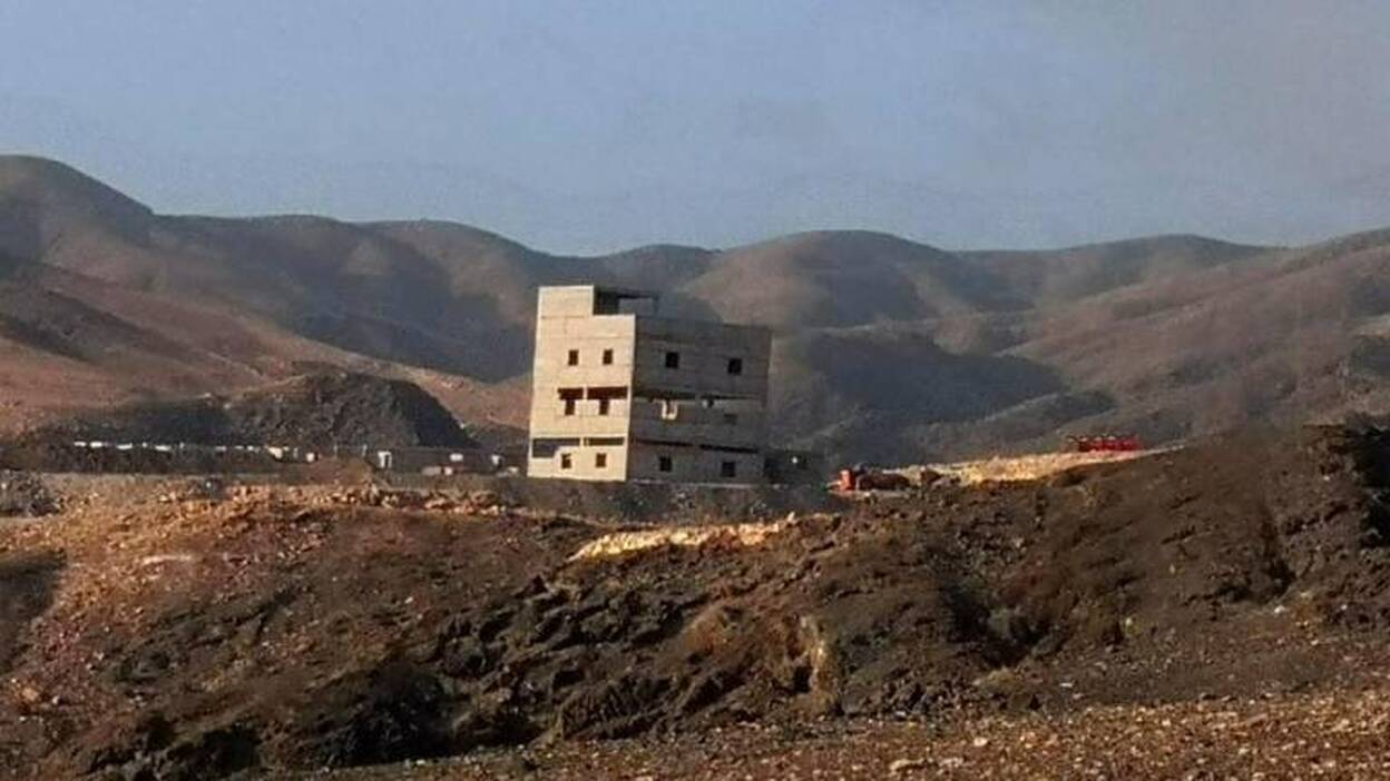 El Ministerio de Defensa  levanta un mamotreto en Terife, en el campo de tiro de Pájara